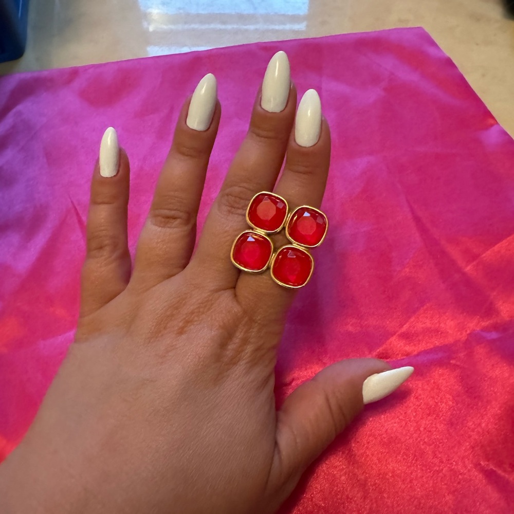 Kate Spade ♠️ Ring - Picture 5 of 9